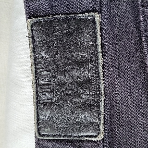 Short Shorts - Picture 3 of 3